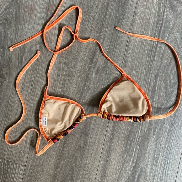 Chynna Dolls bikini top Laguna String Bikini in Orange Leopard Print in size S - Picture 4 of 8